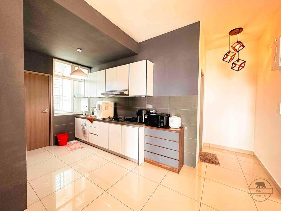 Larkin Sks Habitat 2bdr By Wp Apartment *
